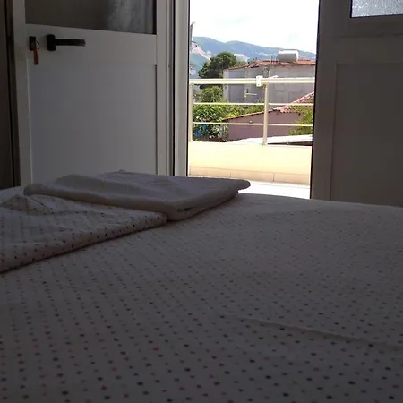Dhoma Plazhi Nefeli Apartment Vlore Exterior photo