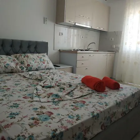 Dhoma Plazhi Nefeli Apartment Vlore Exterior photo