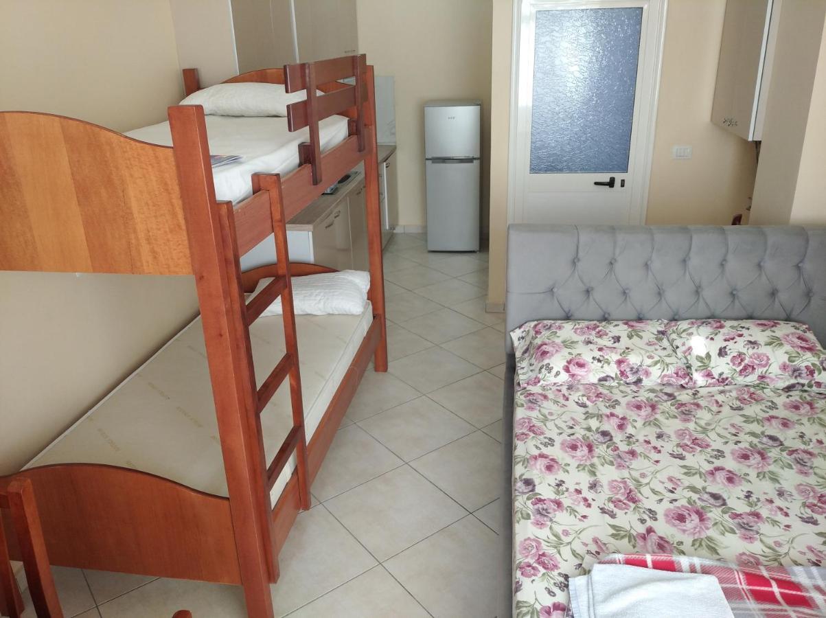 Apartment Dhoma Plazhi Nefeli Vlore