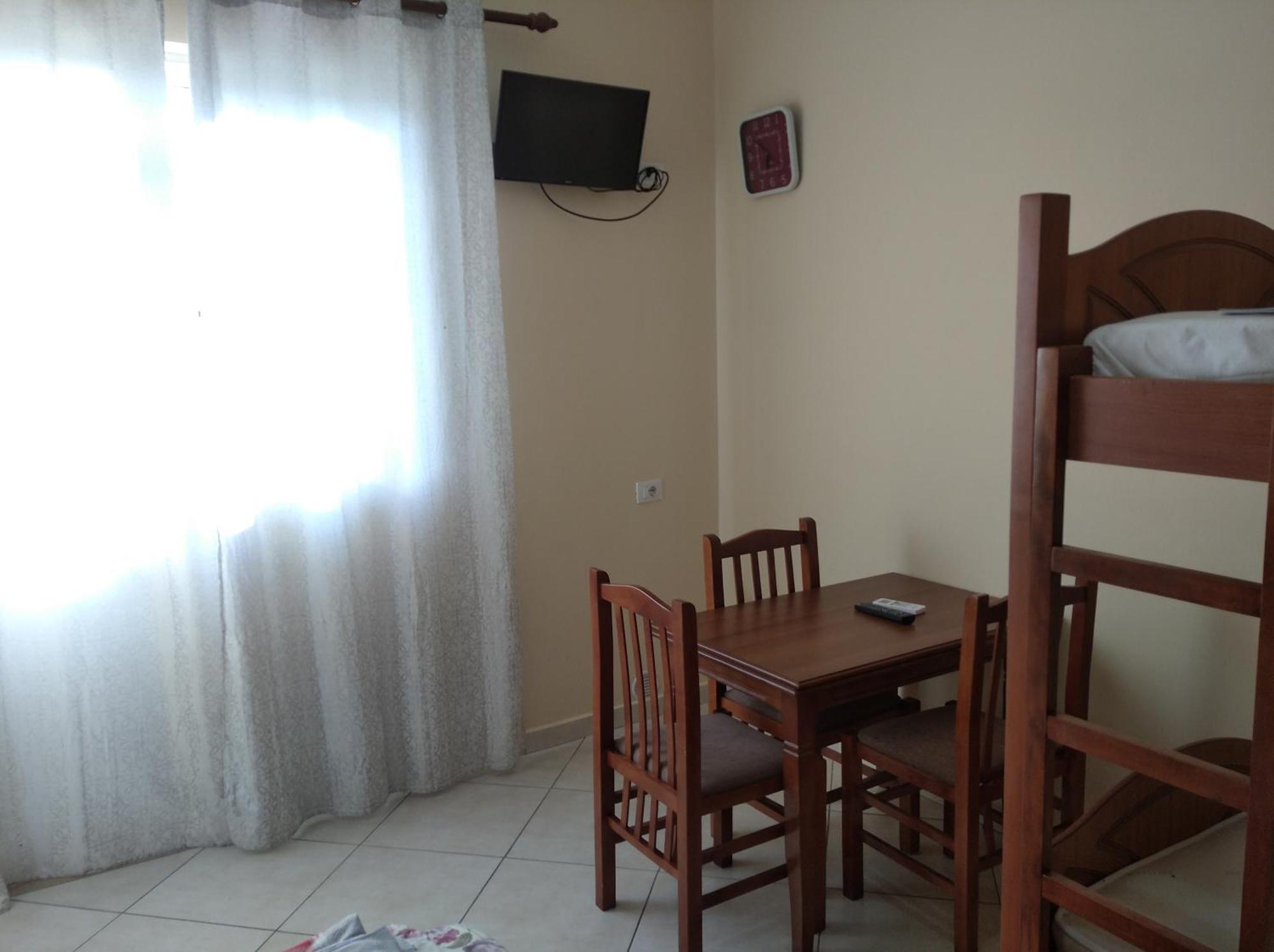 Dhoma Plazhi Nefeli
